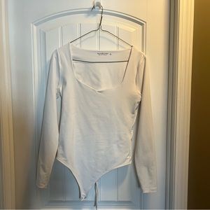 Abercrombie SOFTAF Collection square neck bodysuit